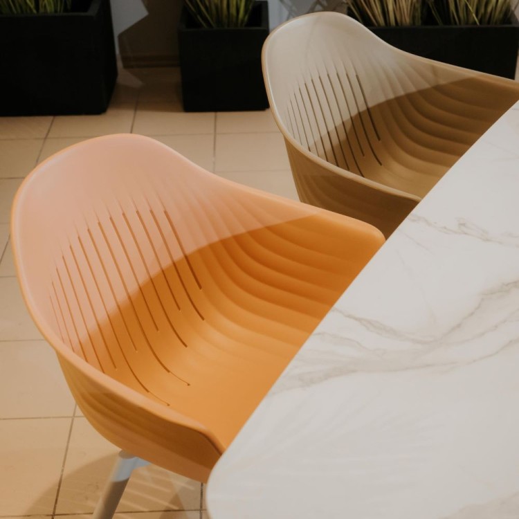 balena 1000x1000.jpg