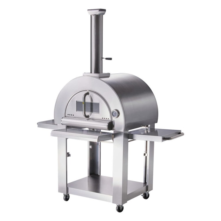 Piec do pizzy węglowy.