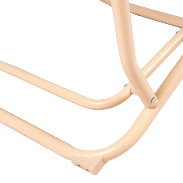 Meble kempingowe ze stolikiem.