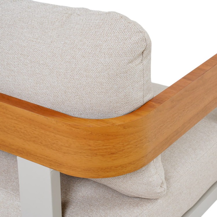 Zestaw mebli ogrodowych beżowych.