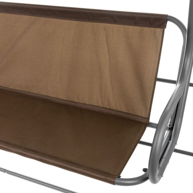 Huśtawka ogrodowa z daszkiem.