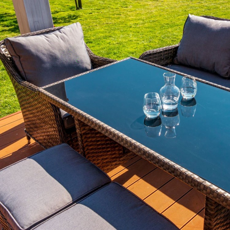 Zestaw mebli ogrodowych technorattan.