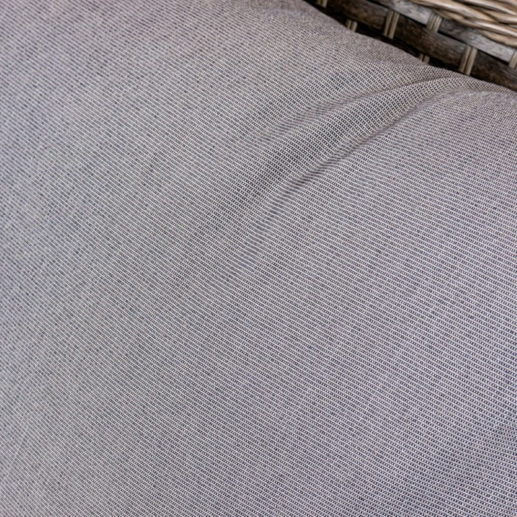 e2fe8fd13963f9b2eb9d8c7269474784