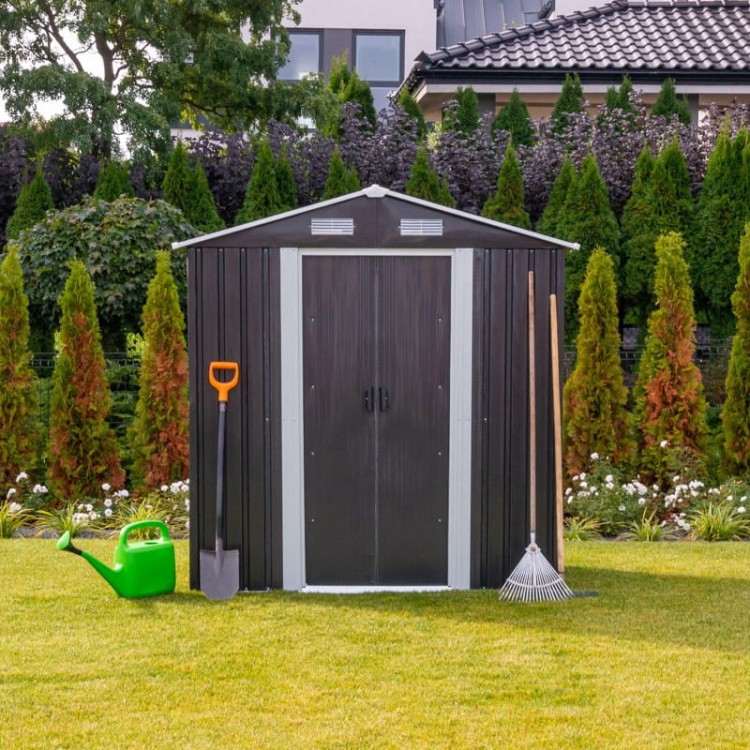 Metalowy domek narzędziowy