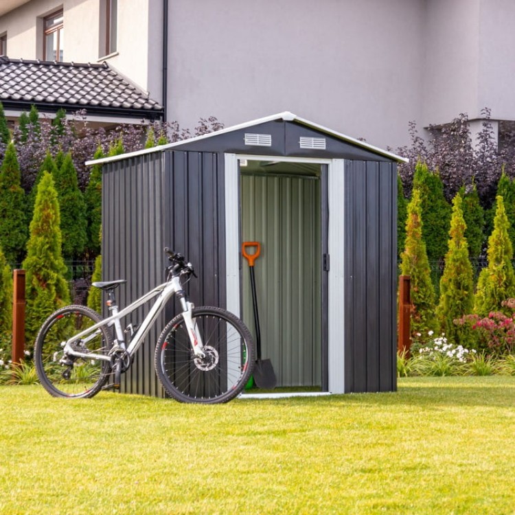 Metalowy domek narzędziowy