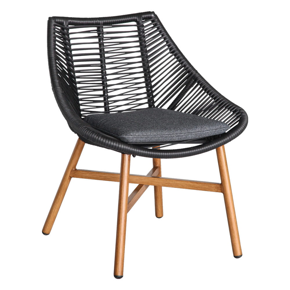 Krzesło ogrodowe z poduszką.