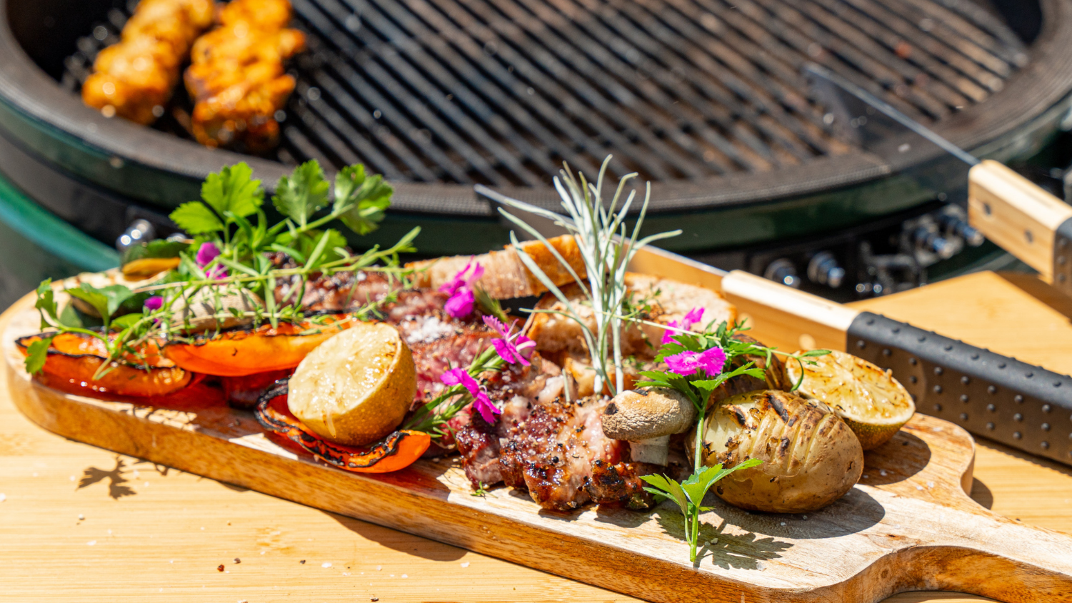 Grill idealny - jak wybrać model dopasowany do Twojego ogrodu i stylu życia